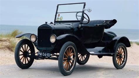 Infografika: Ford Model T gamybos apimtys ir kaina