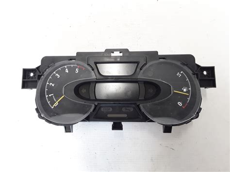 Opel Meriva prietaisų skydelis su įspėjamaisiais indikatoriais