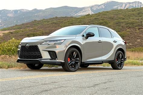 Lexus RX padangų dydžių lentelė