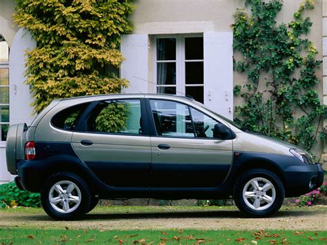 Renault RX4 automobilio nuotrauka