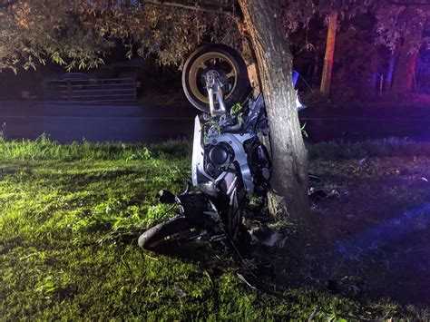 Motociklininkas po avarijos