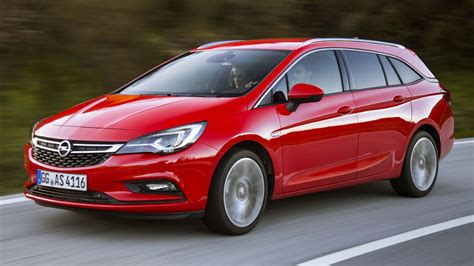 Nuotrauka, vaizduojanti Opel Astra K automobilį