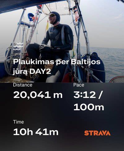 Keltas plaukiantis per jūrą