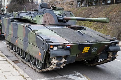 CV90 pėstininkų kovos mašina