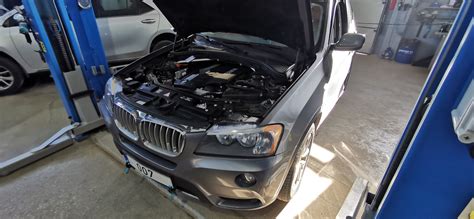 BMW automobilis servise