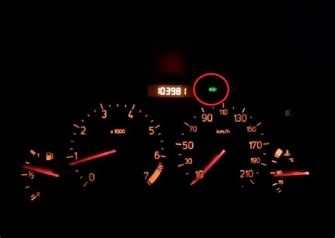 Automobilio posūkių signalai