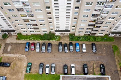 Schema KET taisyklių daugiabučių kiemų automobilių statymui