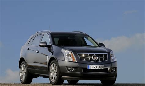 Cadillac SRX interjeras ir multimedija