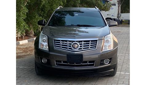 Cadillac SRX kaina ir įranga palyginimas