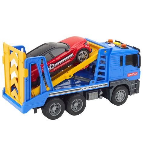 Vaizdas su automobiliu ir priekaba