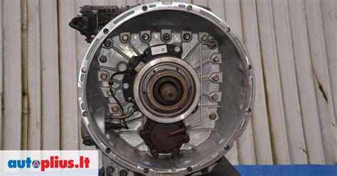 Skerspjūvis per klampiąją movą su išvardintomis dalimis