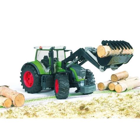 Fendt 936 VarioTMS traktoriaus nuotrauka su priekiniu krautuvu