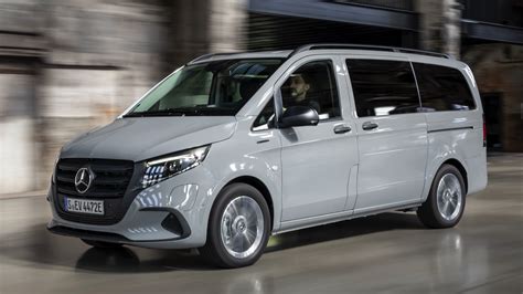 „Mercedes-Benz eVito Tourer“ interjeras