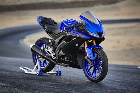 Yamaha YZF-R125 palyginimas su konkurentais