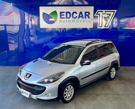 Peugeot 207 SW automobilio salono saugiklių dėžės vaizdas