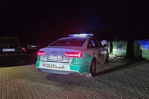Policijos gaudynės su BMW