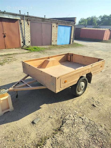 Maža priekaba statybinėms medžiagoms