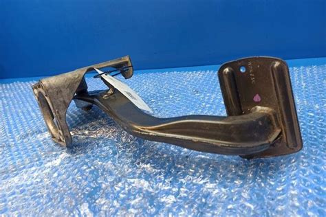 Mercedes-Benz W211 stabdžių sistemos schemos