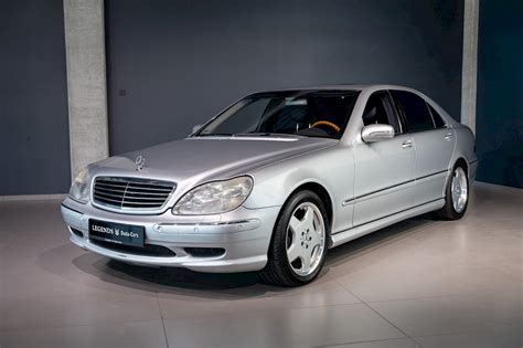 Mercedes-Benz W220 dizainas