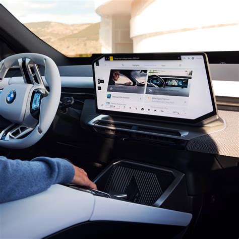 BMW 2 serijos kupė interjeras su iDrive sistema