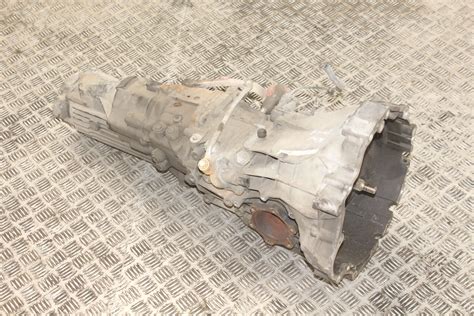 Audi A4 B7 pavarų dėžė