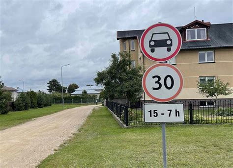 Kelio ženklas su greičio apribojimu