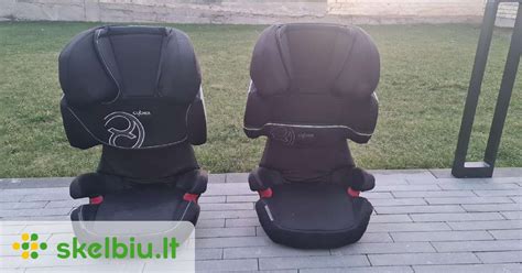 Automobilio kėdutės su skirtingomis saugos funkcijomis iliustracija