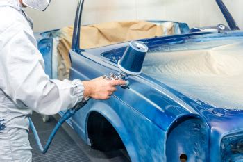Automobilio paviršiaus paruošimas dažymui