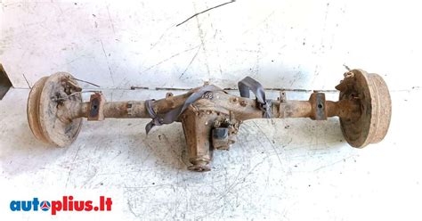 VW Passat galinis važiuoklės balkis