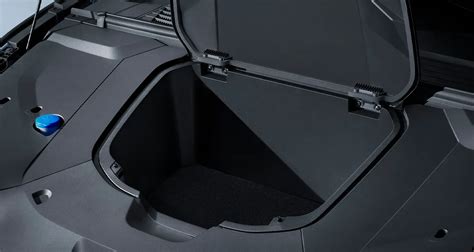 BMW X3 interjeras su įdiegtu aukštos kokybės garso sistema