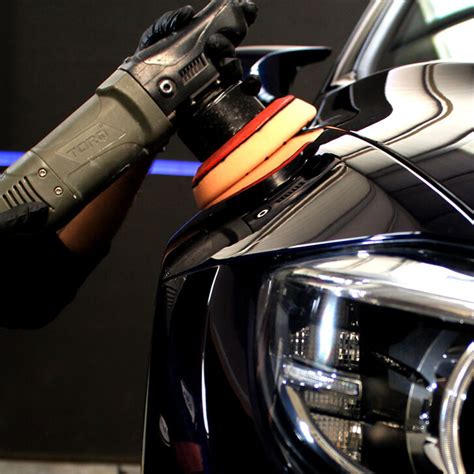 Detalių poliravimas su automobilio poliravimo priemonėmis