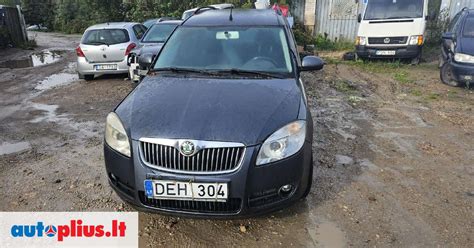 Naujas automobilis parduodamas internetu