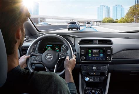 Nissan ProPILOT Assist vizualizacija
