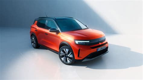 Tekstilinių Opel Frontera kilimėlių detalės