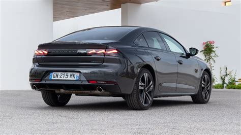 Peugeot 508 GT dizainas