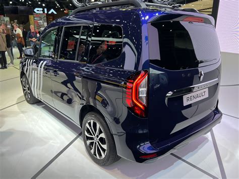 Renault Kangoo III automobilio interjeras