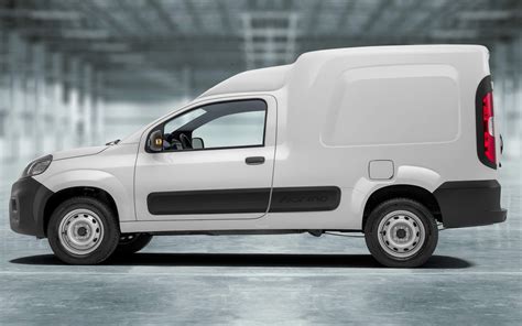 Fiat Fiorino Cargo priekis