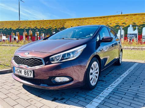Kia Ceed automobilio priekis
