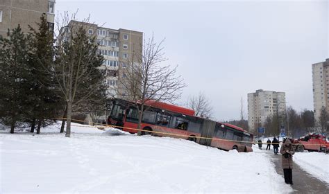 Autobuso avarijos vieta Šalčininkuose