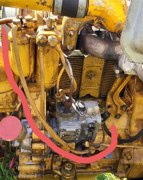 Schema rodanti traktoriaus T-4 degalų bako talpą ir veikimo laiką