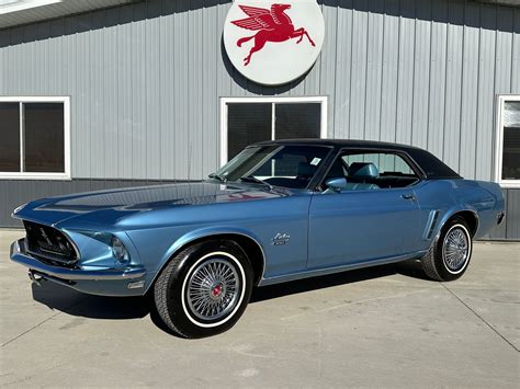 Ford Mustang 1969 Grande interjero detalės