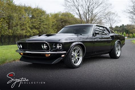 Ford Mustang 1969 interjero dizainas