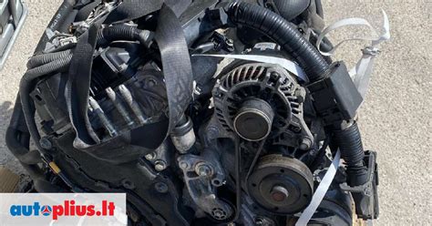 Nuotrauka Mazda 6 variklio skyriaus