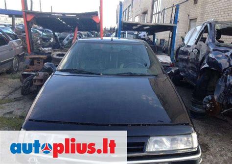 Asortimentas naudotų automobilių dalių