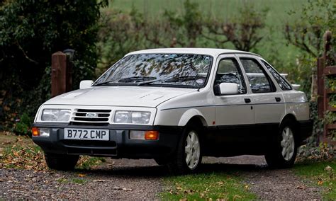 Ford Sierra automobilio priekis