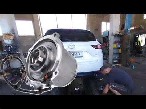 Schematinis Mazda 2 generatoriaus išdėstymas