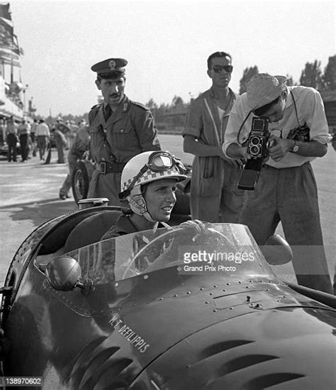 Maria Teresa de Filippis su Maserati 250F