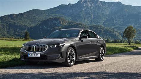 BMW 530e dizainas