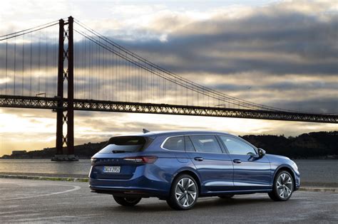 Škoda Superb Combi privalumai ir trūkumai