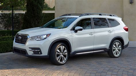 Subaru Ascent variklio skyrius